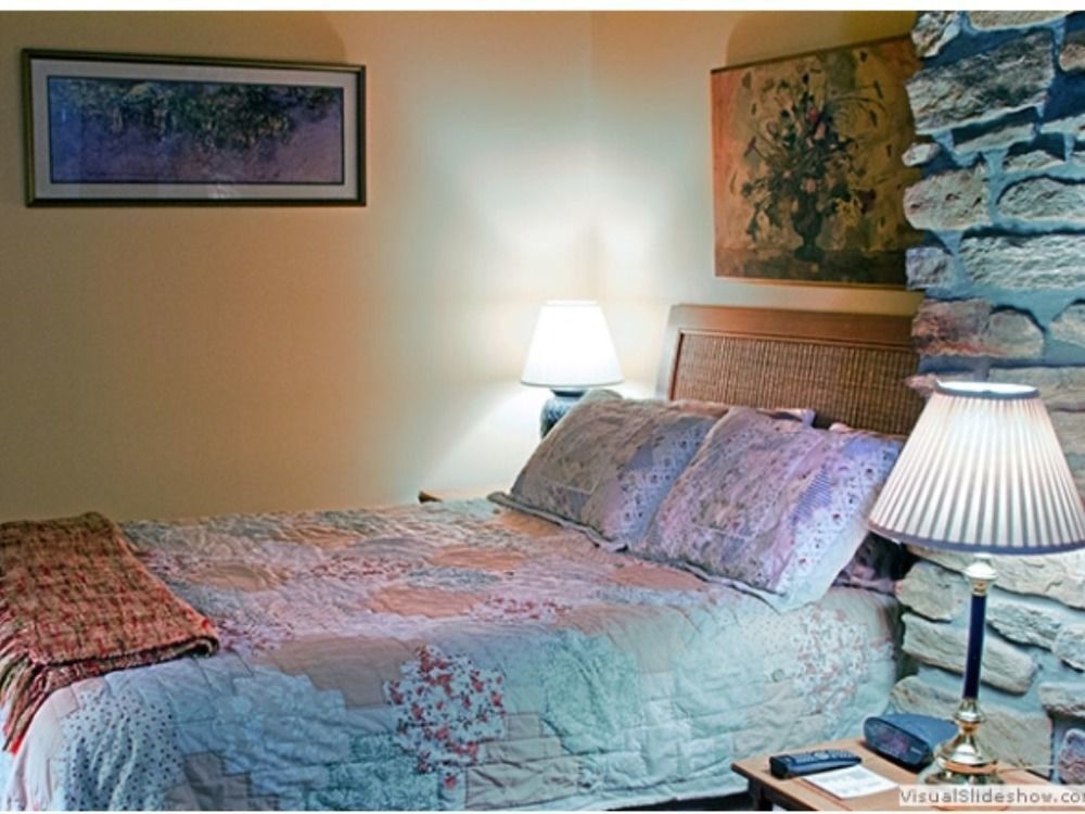 River House Bed And Breakfast Nine Mile Falls 外观 照片